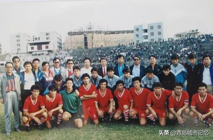 当年的青岛海牛足球队,青岛足球海牛球迷