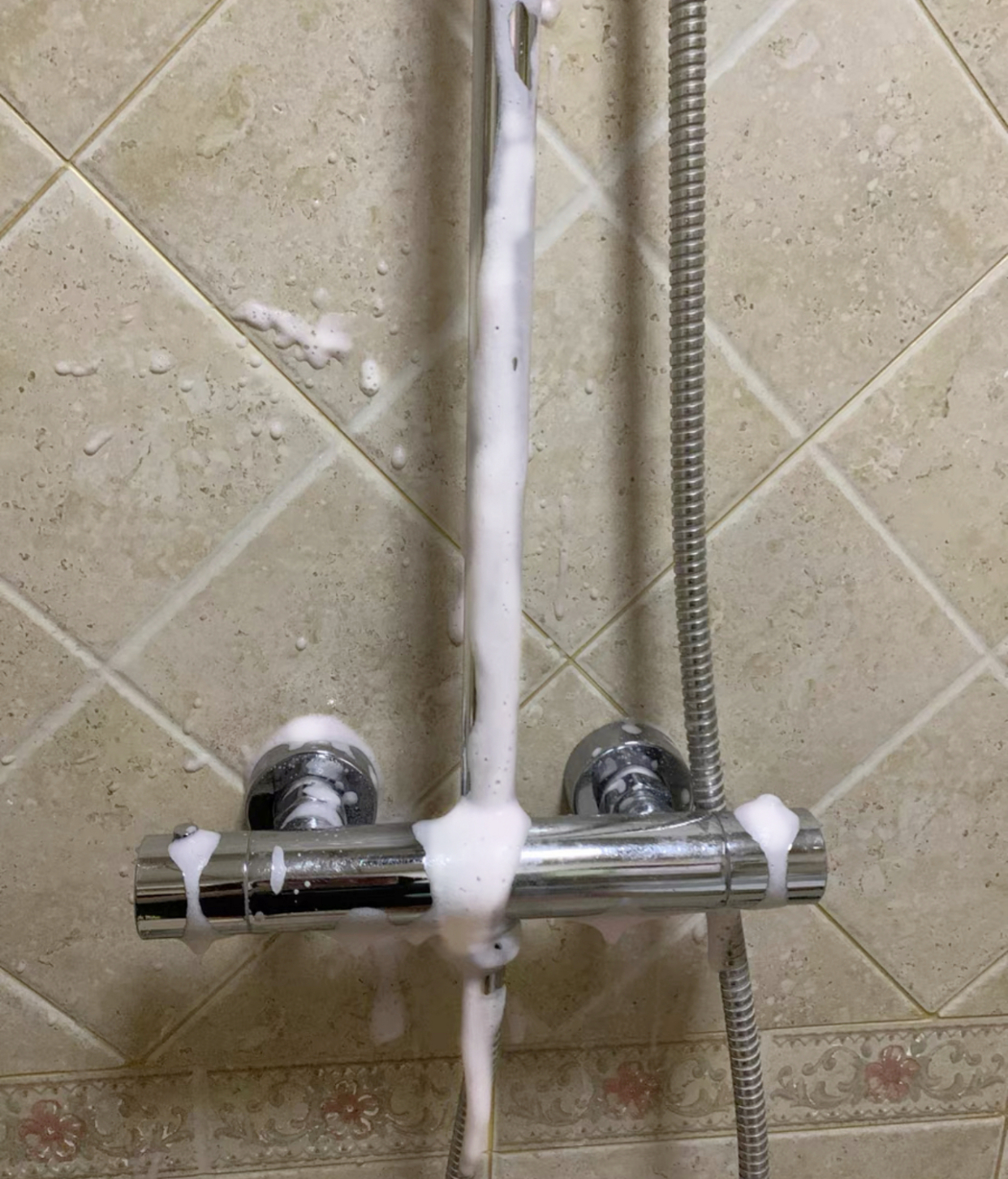 12个高效家务小技巧拒绝脏乱差,超实用的生活小窍门家务不用愁