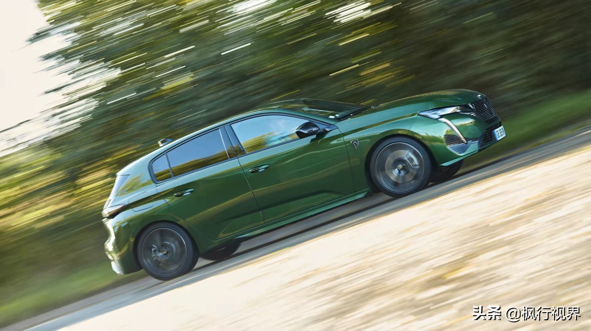 国外标致308s试驾视频,标致3082015款