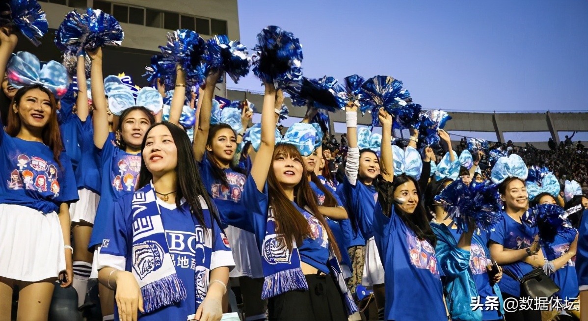 中超哪支球队的女球迷最漂亮,中超女球迷惊艳全场