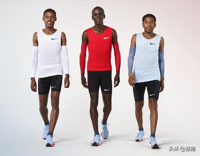 耐克碳板跑鞋是什么黑科技,耐克跑步鞋男款减震回弹透气