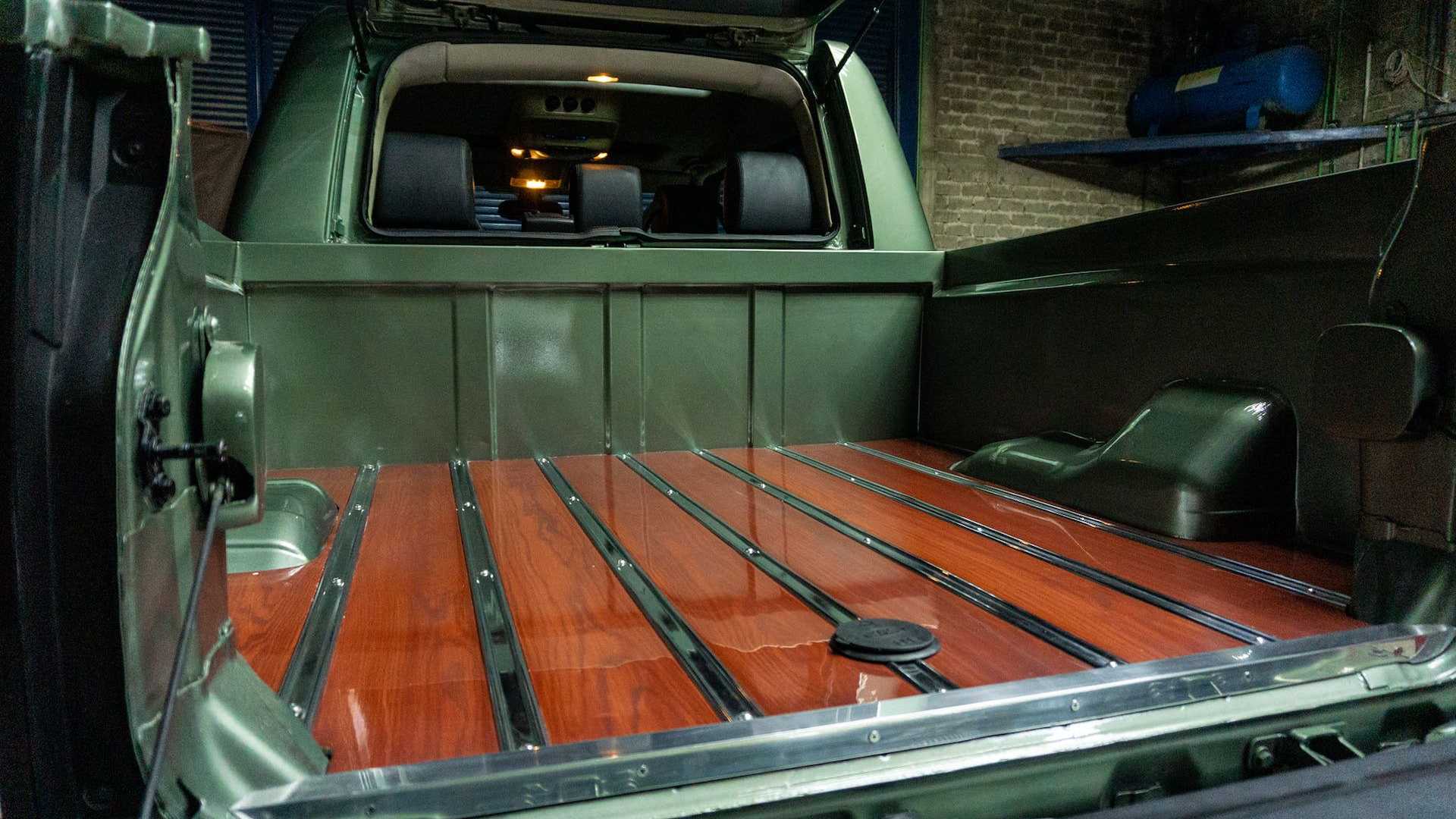 路虎发现4改越野外观,路虎发现4老改新2020款