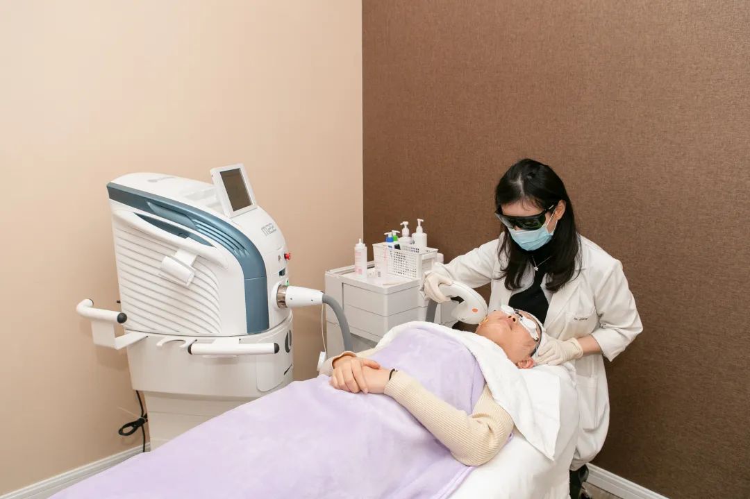 小茂医生美白护肤品,小茂教你如何护肤