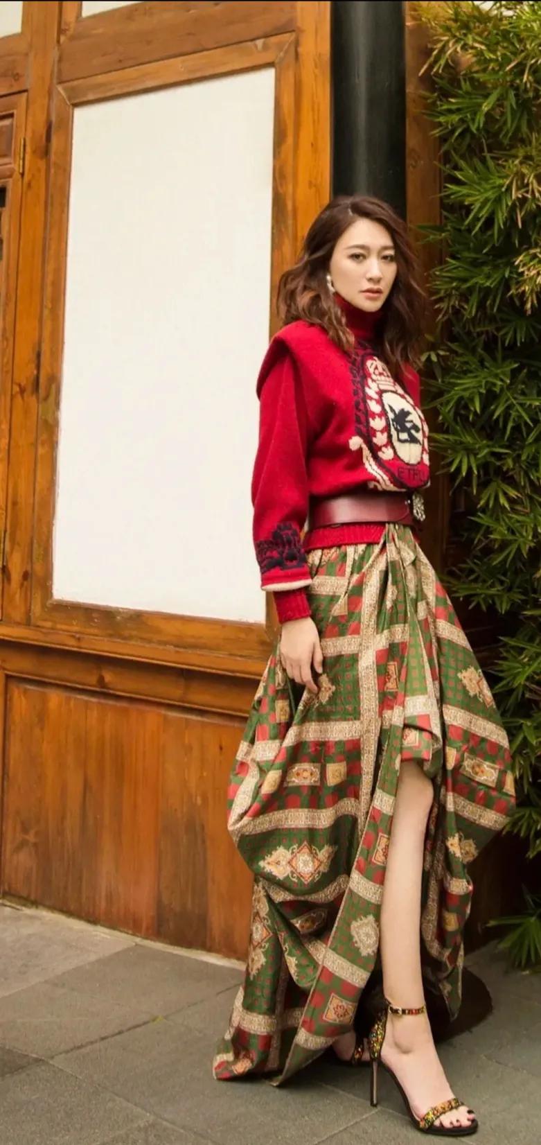 明星穿搭图片素材,明星新款服装图片大全