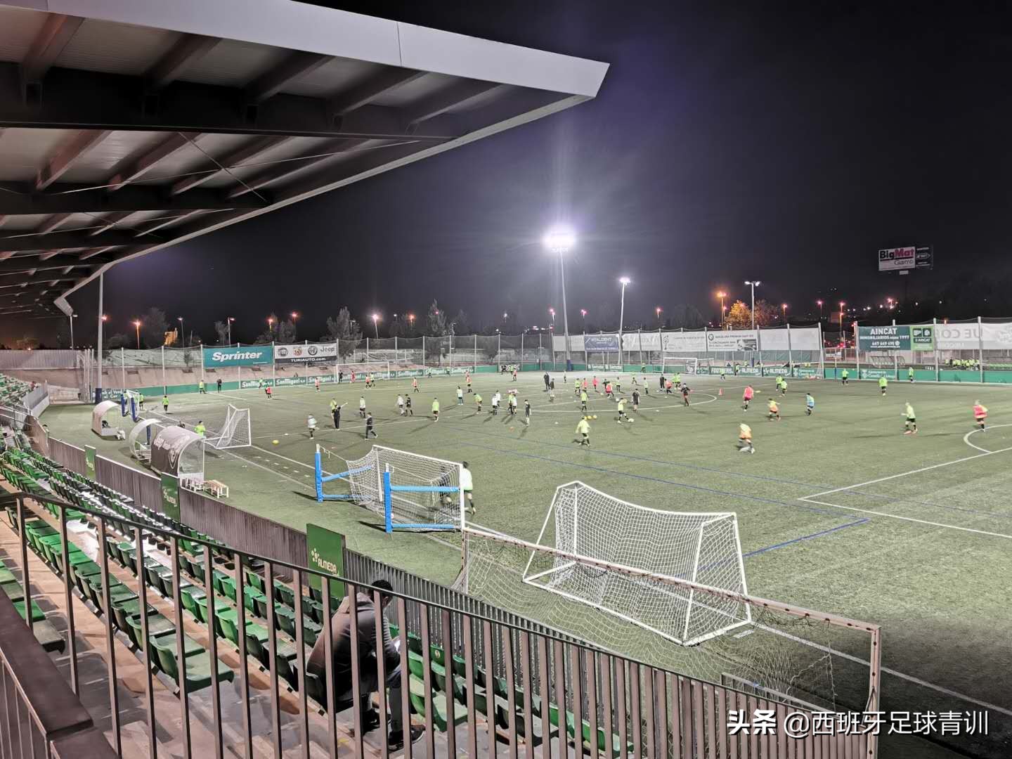 足球基本功的内容简介,欧洲足球青少年基本功