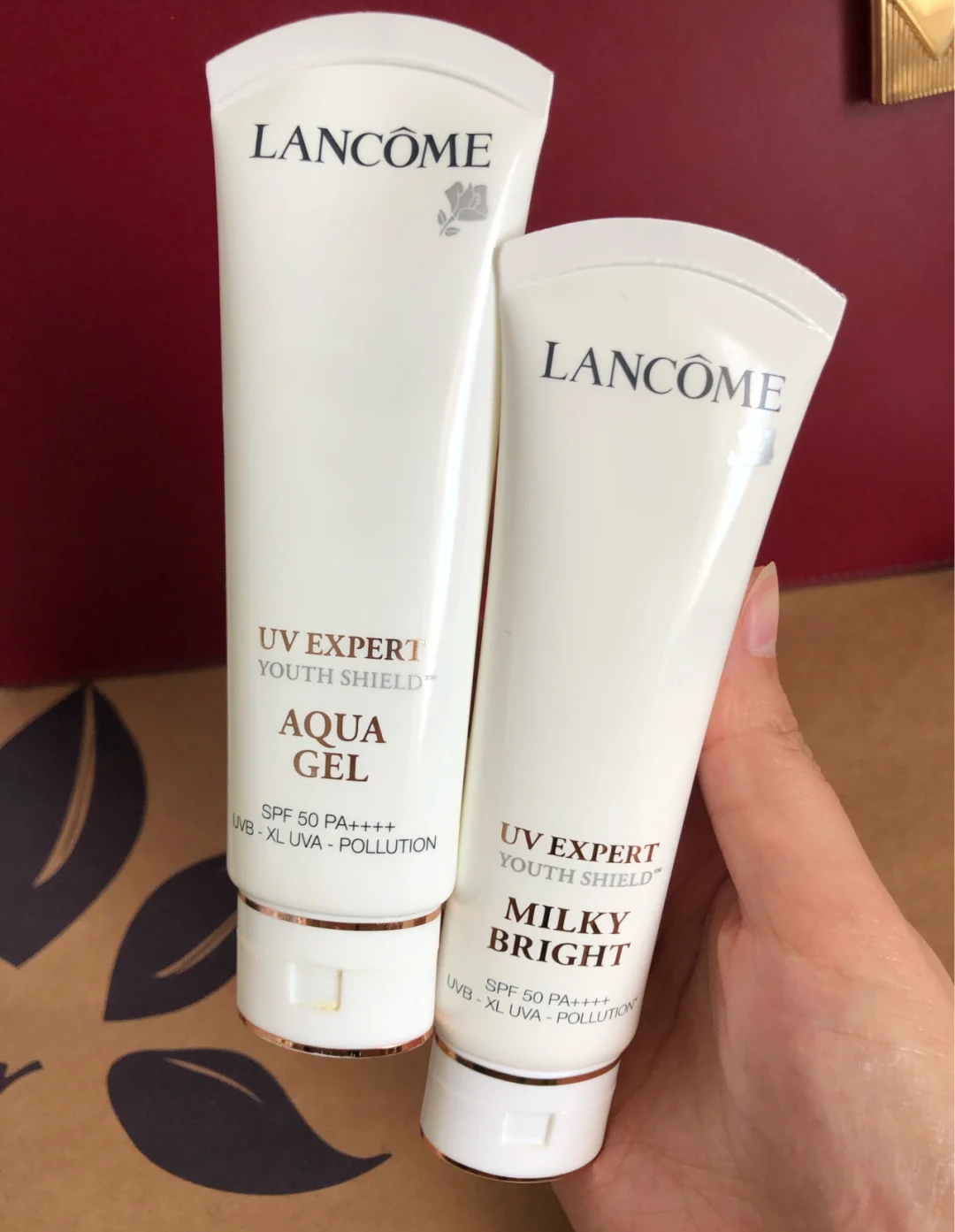 兰蔻菁纯粉底液和嘉娜宝粉底霜,嘉娜宝世纪粉霜好用还是兰蔻菁纯