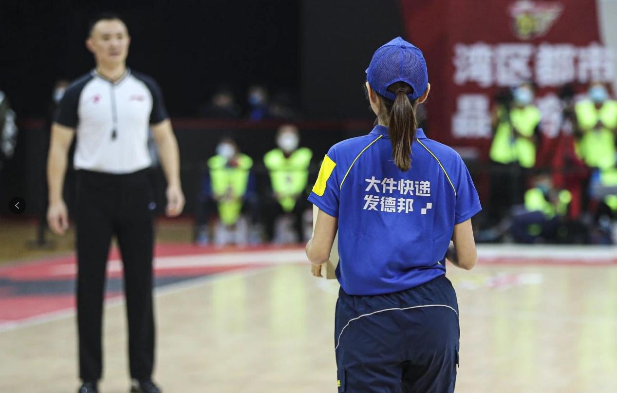 CBA新赛季不负所爱！德邦快递一路呵护