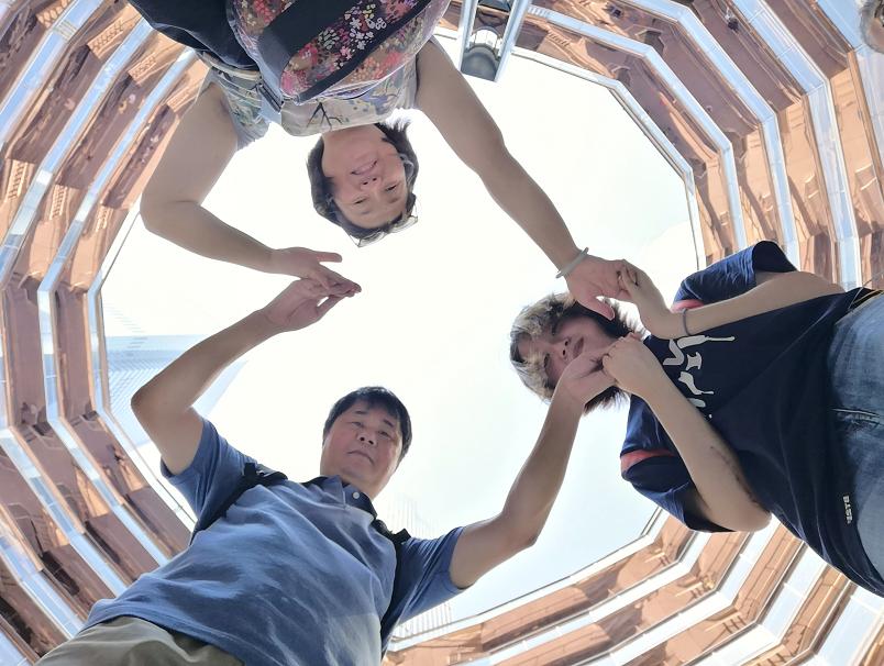 王志宏老师,温泉小学校长王志宏