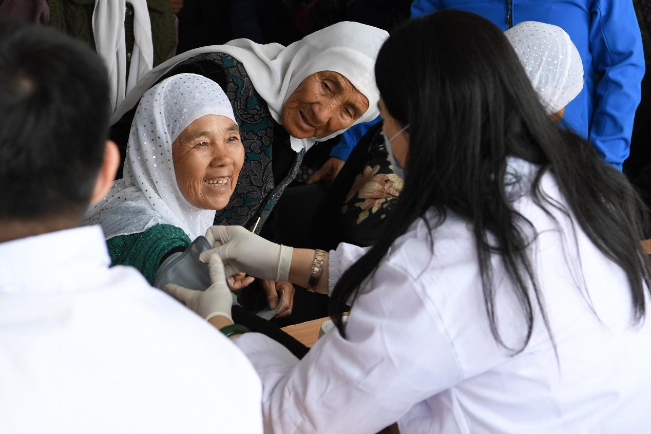 扶贫精准润民心,扶贫暖人心公益活动