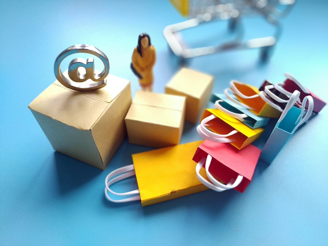 为什么很多人选择美国服务器，哪些行业用美国服务器比较好