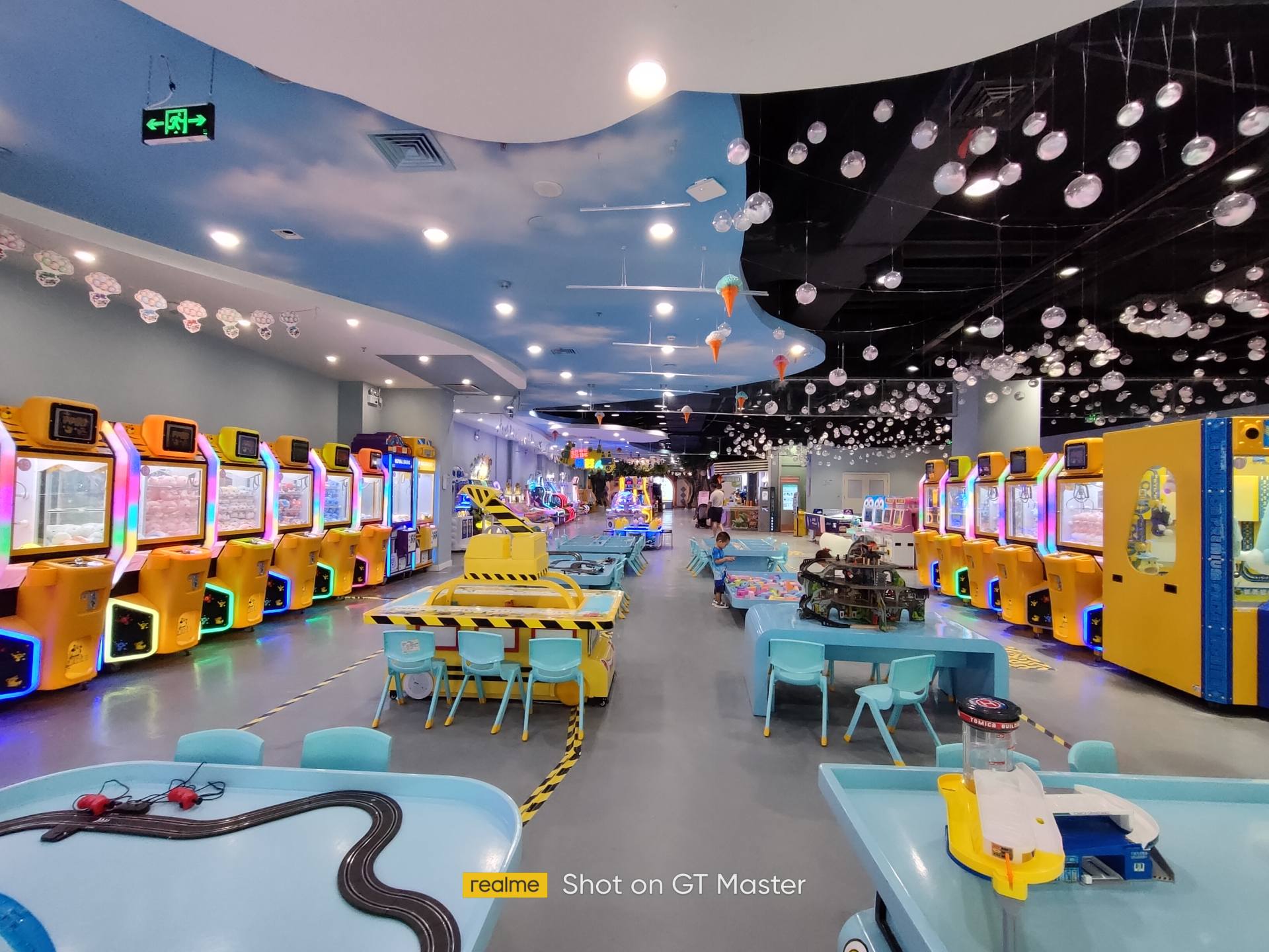 realmegt大师版哪个好看,realmegt大师版手机评测