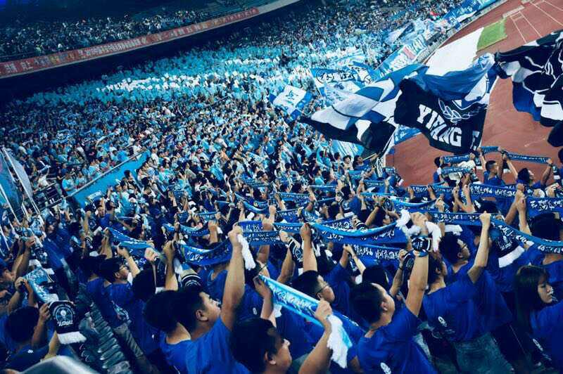 看台和场地是什么意思,足球比赛看台是啥