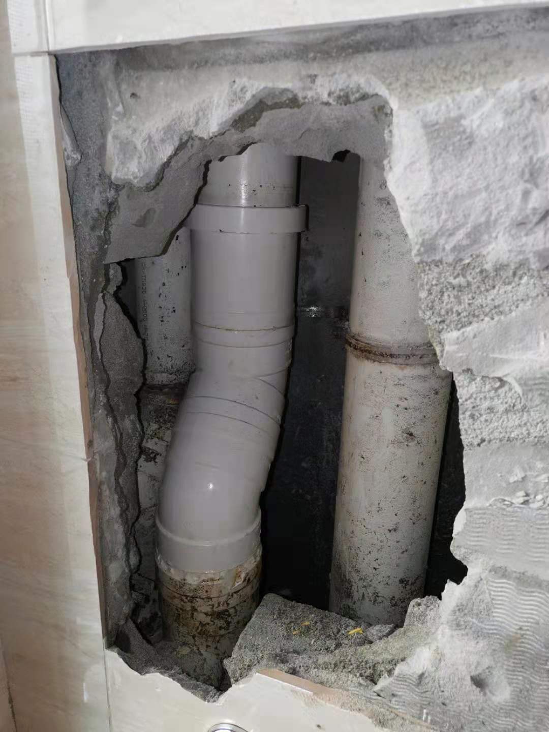 卫生间暗管漏水处理方法,卫生间暗管漏水如何处理