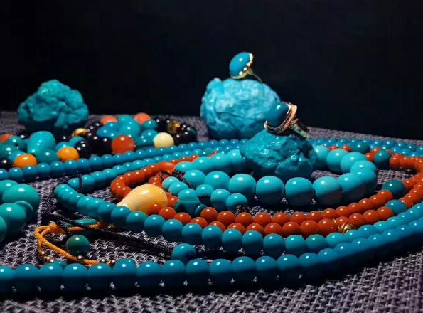 优化方法之油泡绿松石,优化绿松石泡油前后对比