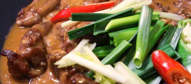 宝安人的顺德饭堂，生蚝用木桶蒸，还加黑松露