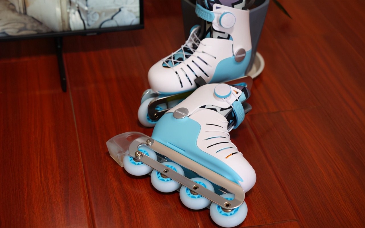 酷骑轮滑鞋测评,酷骑新款轮滑鞋