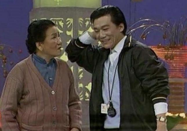 侯耀文去世戴志诚,1985年相声大师侯耀文