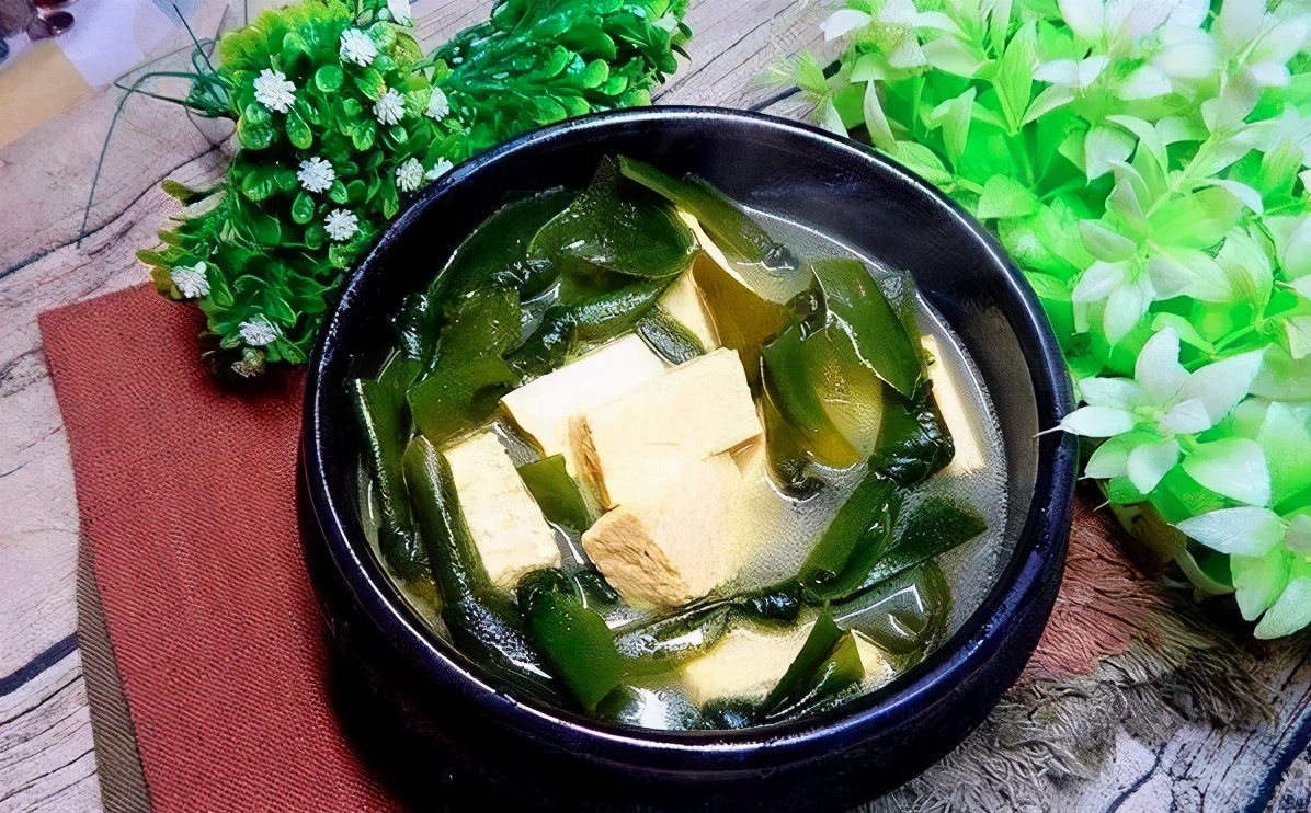 春天吃海带的好处和坏处,男性吃海带有什么好处