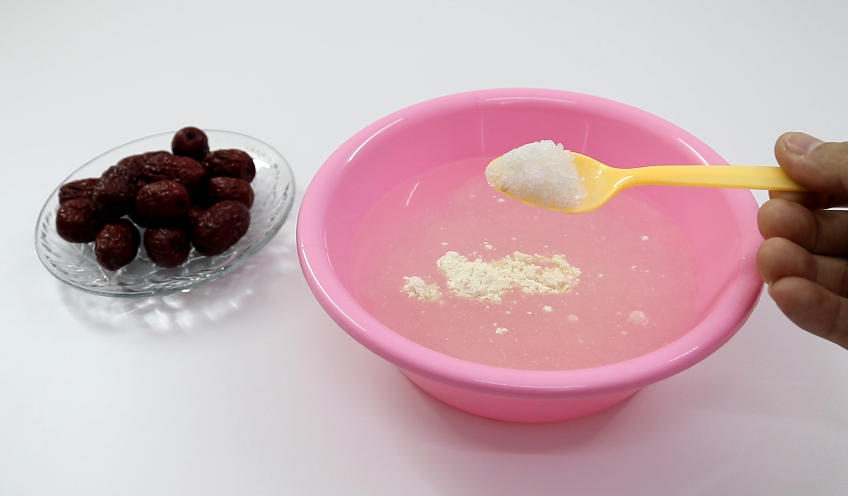 红枣太脏用什么方法能洗干净,红枣上有虫卵怎么处理