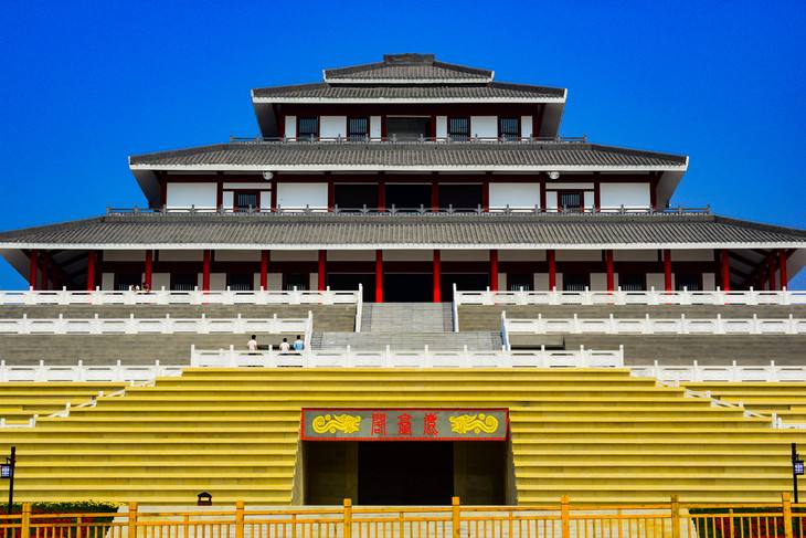 为什么小鹿会出现在诗歌中 (小鹿的象征意义是什么呢)