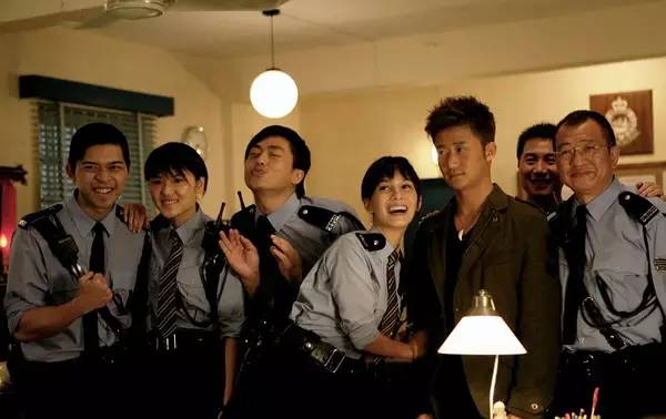 吴京20年前演过的电影,吴京狼牙导演