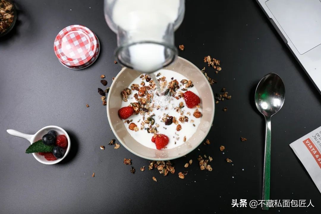 全网大火的植物奶，是个什么来头？