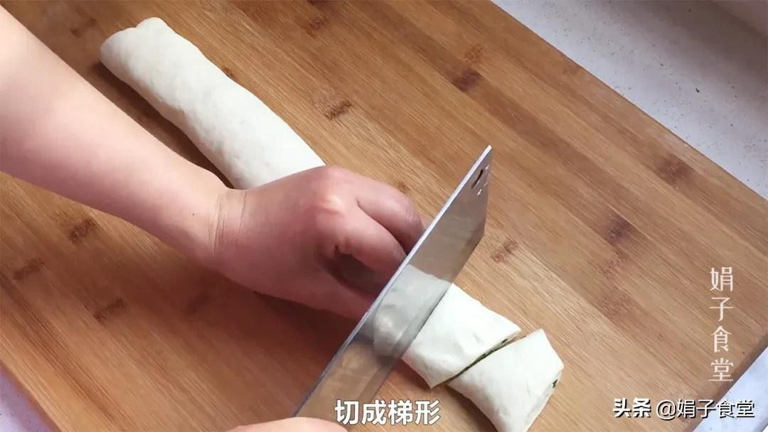 花卷的几种拧法图解简单,简单花卷的几种拧法