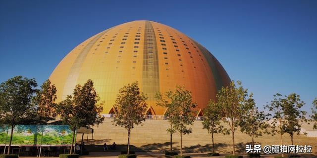 新疆乌鲁木齐拍婚纱照价格行情,乌鲁木齐拍婚纱照3千元