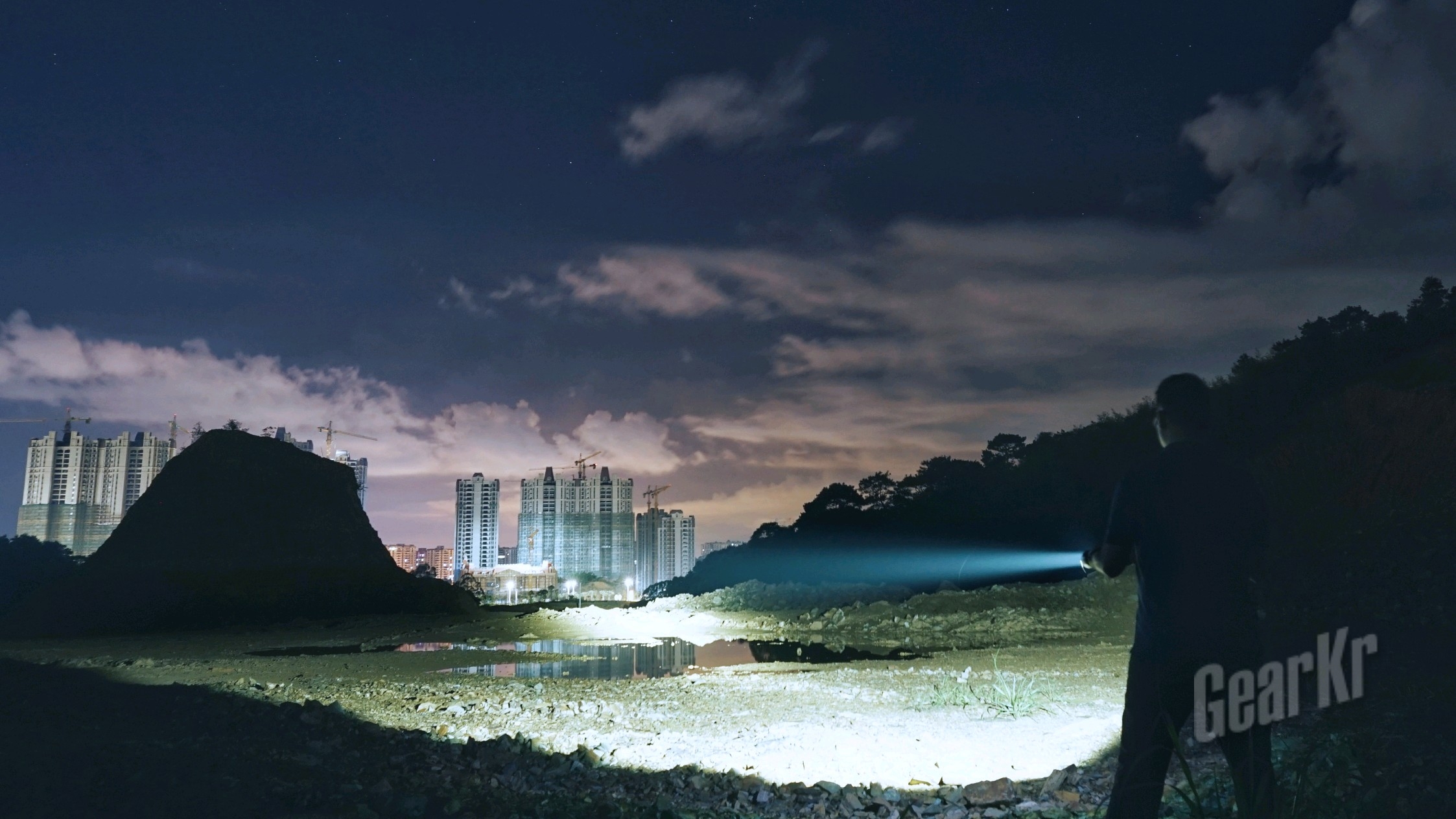 神剑手电筒,神剑手电筒远光