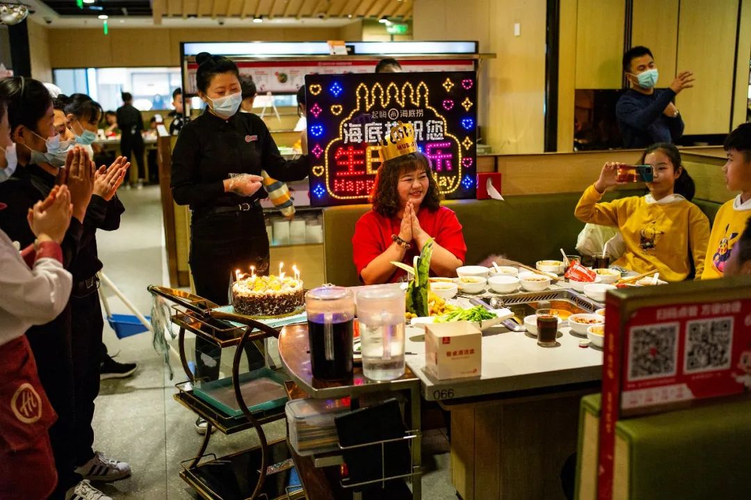 海底捞打工包吃住吗,海底捞有没有三倍工资