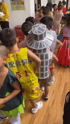 开心一刻｜所谓财富自由：花光财富，让它重获自由