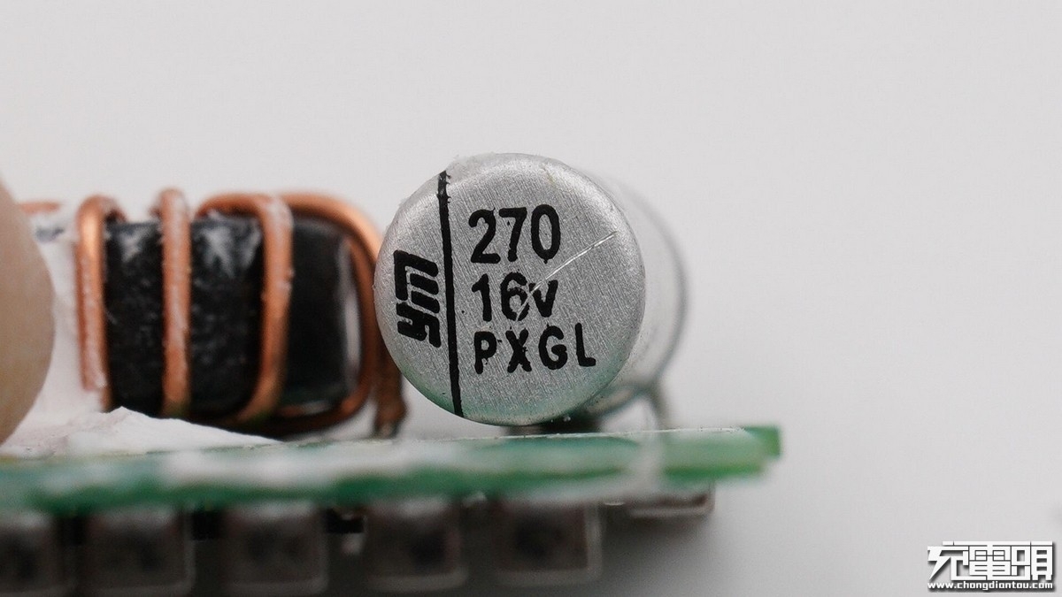 氮化镓快充第一梯队,氮化镓快充30000