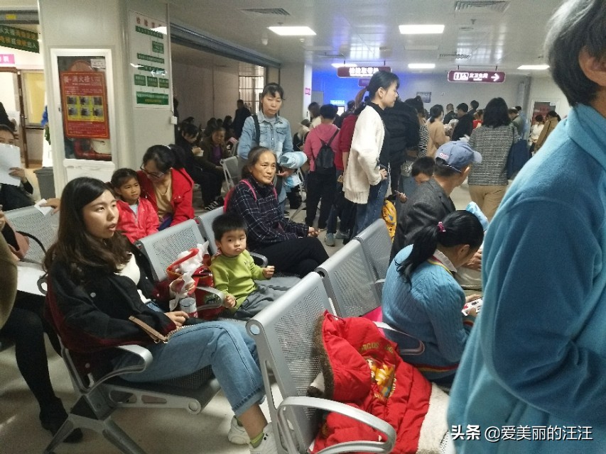 时隔三天再次来到湖北省妇幼保健院，人依然的多，太不容易了！