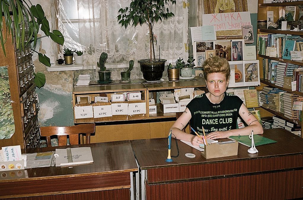 最性感的潮牌为什么是它？MISBHV来啦，全球女生都喜欢它的不乖风