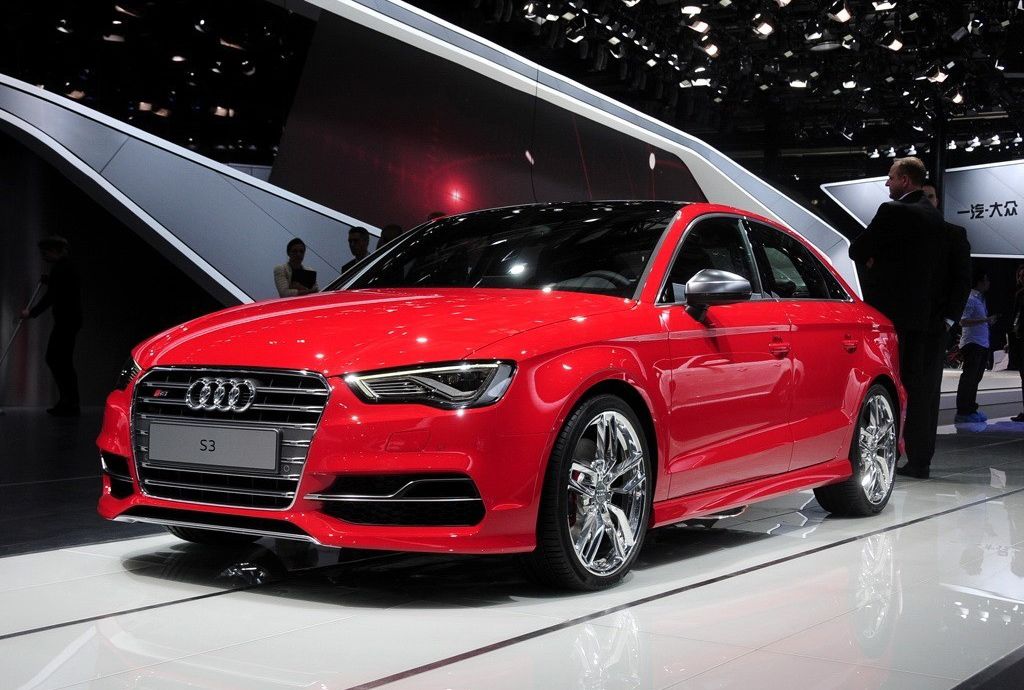 雅阁21款星空限量版为什么不保值,雅阁亲兄弟车型