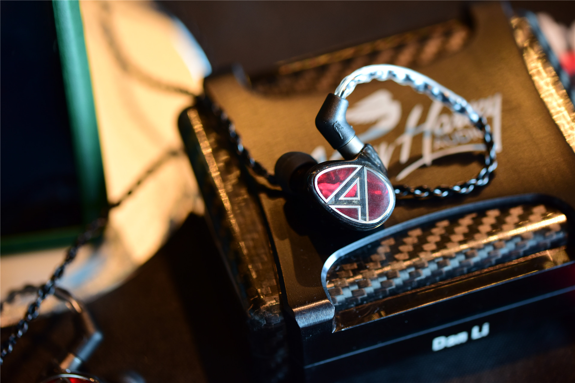 光芒掩盖索尼6万元*放播**器，艾利和真旗舰*放播**器SP2000开售了