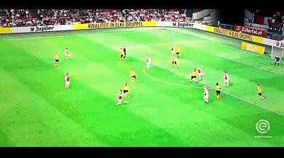 摩洛哥齐耶赫踢切尔西,齐耶赫热刺进球