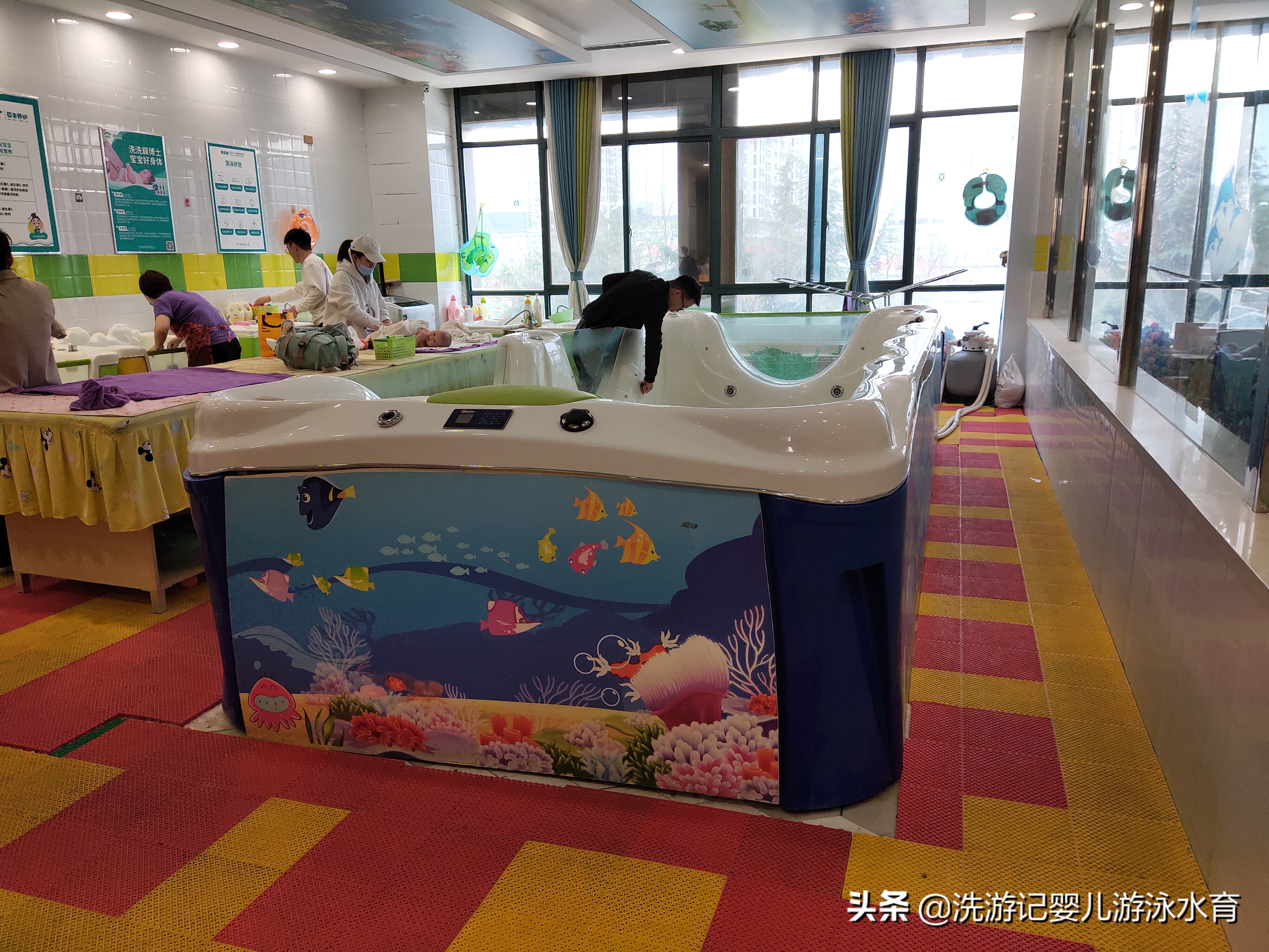 婴幼儿游泳馆加盟赚钱吗,婴幼儿游泳馆加盟