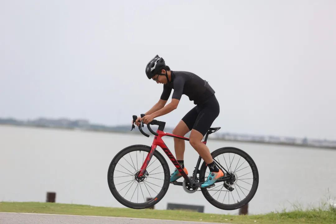 全碳纤维自行车轮子,自行车轮子哪个最好