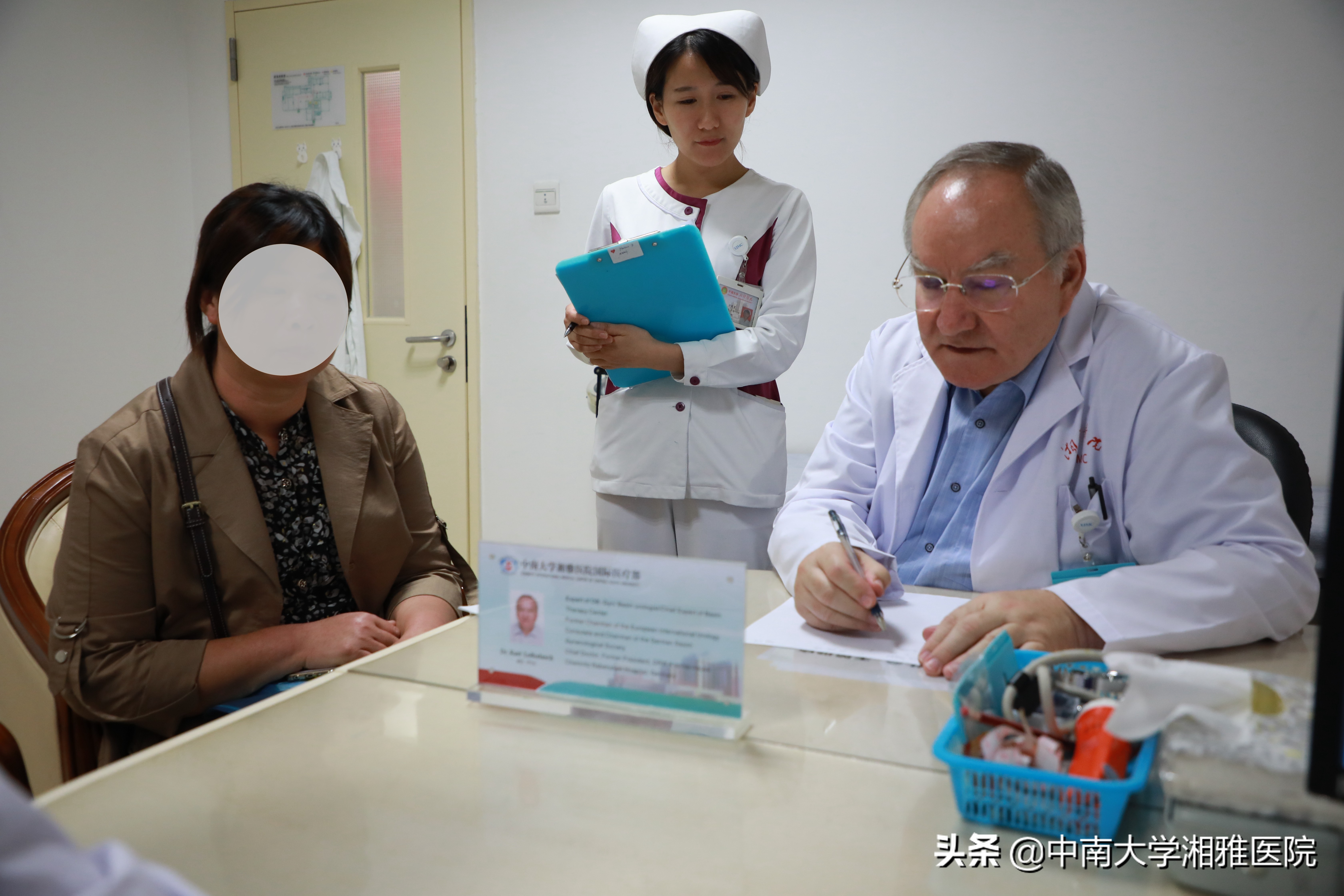 这个德国的世界知名妇科专家，成为湘雅医院新时期首位外籍医师