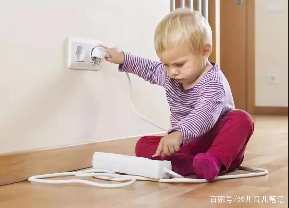 儿童吃了不明来历的糖果怎么办,2岁小孩误吞一个糖果