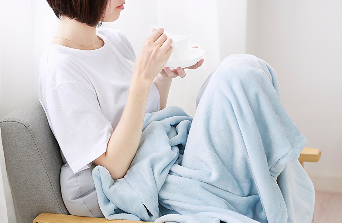 痔疮出血怎么办?一洗二躺三用药,少了哪个都不行