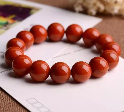 玩玉的人必备的东西,玩玉之人最深度解析