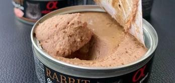 怎么区别猫咪主食罐头和零食罐头,全价猫罐头和主食猫罐头的区别