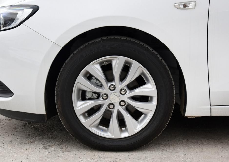 别克英朗重回四缸值得买吗,英朗最新款四缸