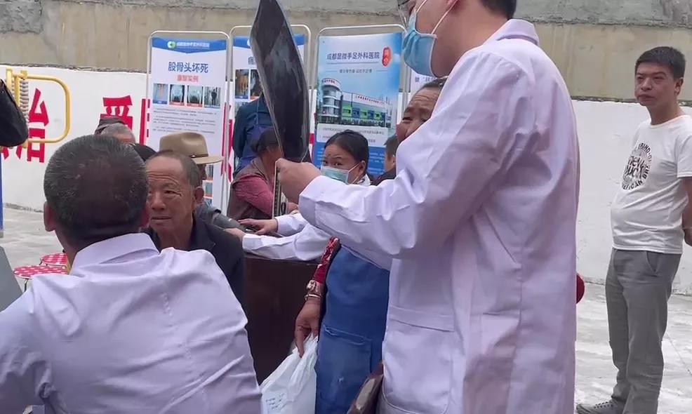 学党史办实事百名中医下基层,医院学党史办实事