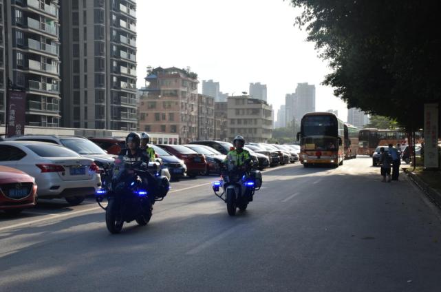 一袭盛兴红，满屏心中爱|贴心服务为盛兴学子保驾护航