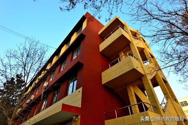 “我在潍坊十中的一天”