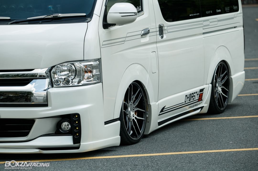 面包车能改装新能源吗,丰田海狮面包车6座最新款