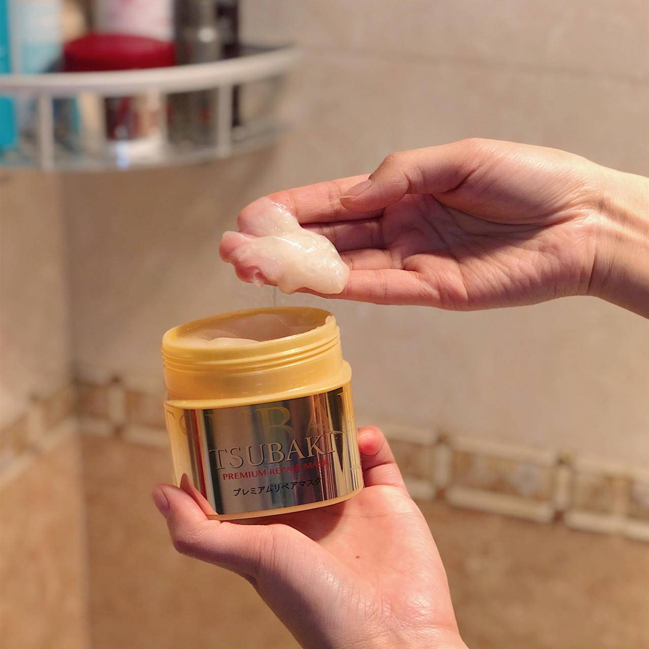 女士头发又细又黄油腻,又黄又软的头发